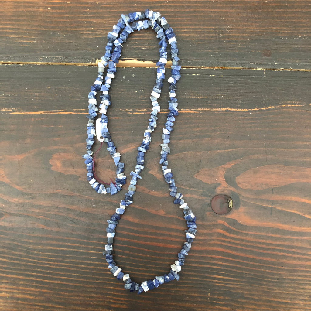 Sodalite Chip Necklace for Intuition and Communication - Zinzeudo Infinite Wellness